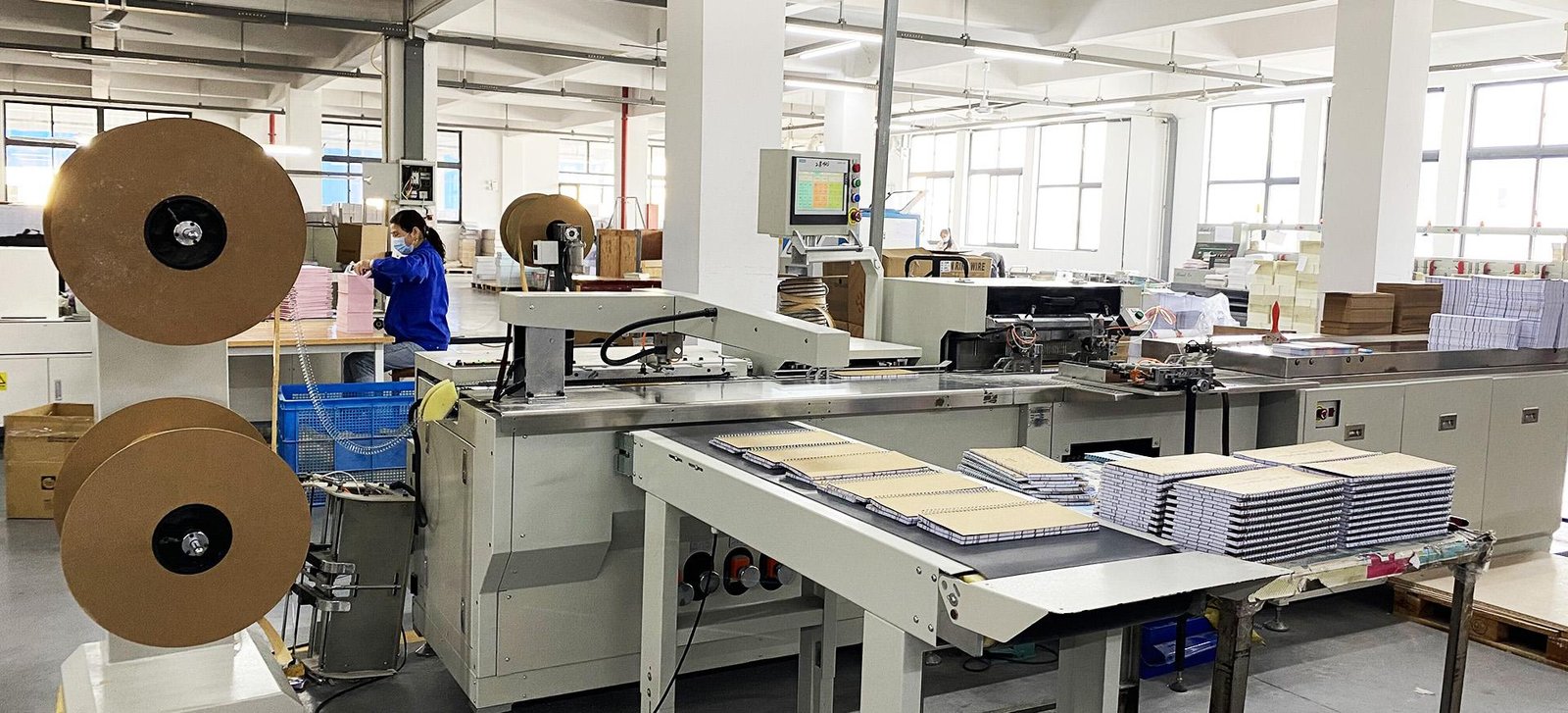 Notebook binding and finishing at NOVA